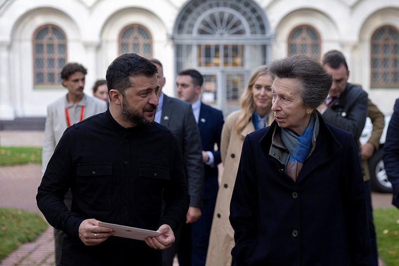 Pałac Buckingham: Księżniczka Anna spotkała się w Kijowie z prezydentem Ukrainy