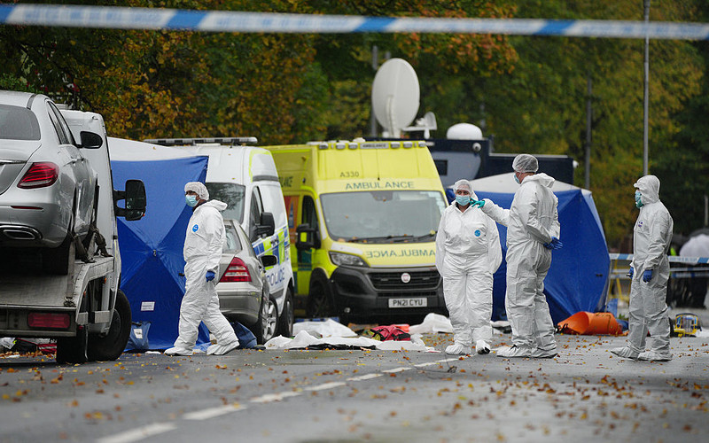 Policja: Sprawca ataku na synagogę w Manchesterze mógł kierować się skrajnym islamizmem