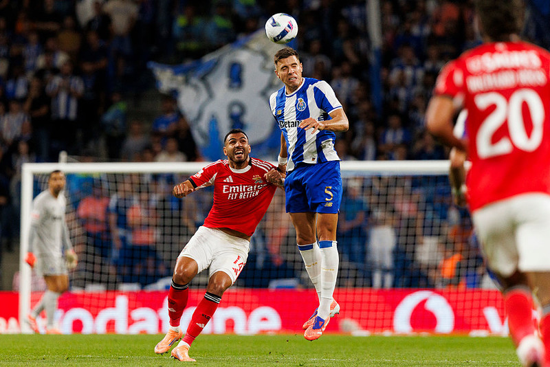 Liga Portugal: Media praise Bednarek and Kiwior after classic match