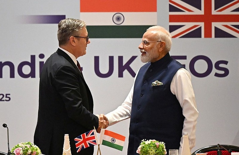 Wielka Brytania podpisała kontrakt na pociski rakietowe dla Indii wart 350 mln funtów