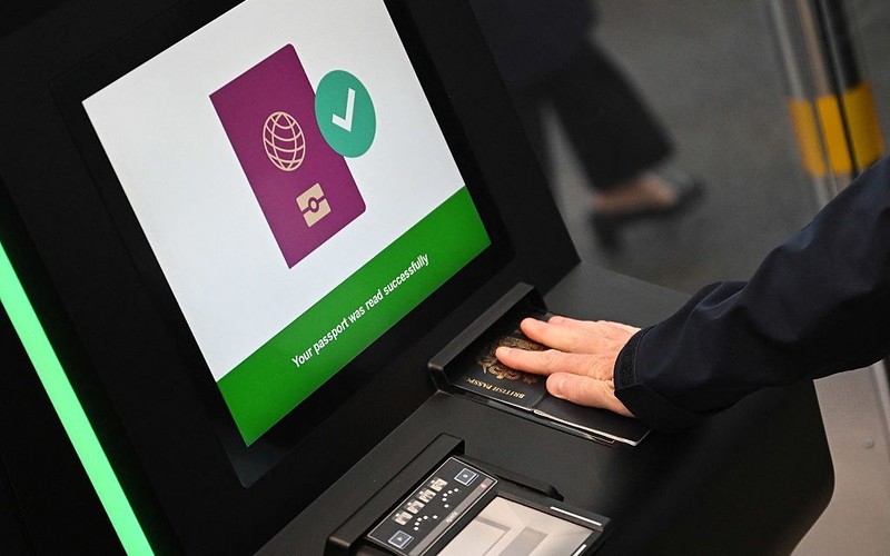 Dzisiaj rusza system rejestrujący wjazd i wyjazd cudzoziemców spoza UE