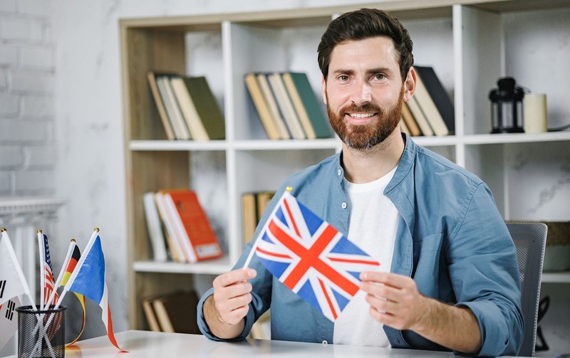 UK: Migranci będą szkolić brytyjskich pracowników? Powstał pomysł wizy "pracuj i nauczaj"