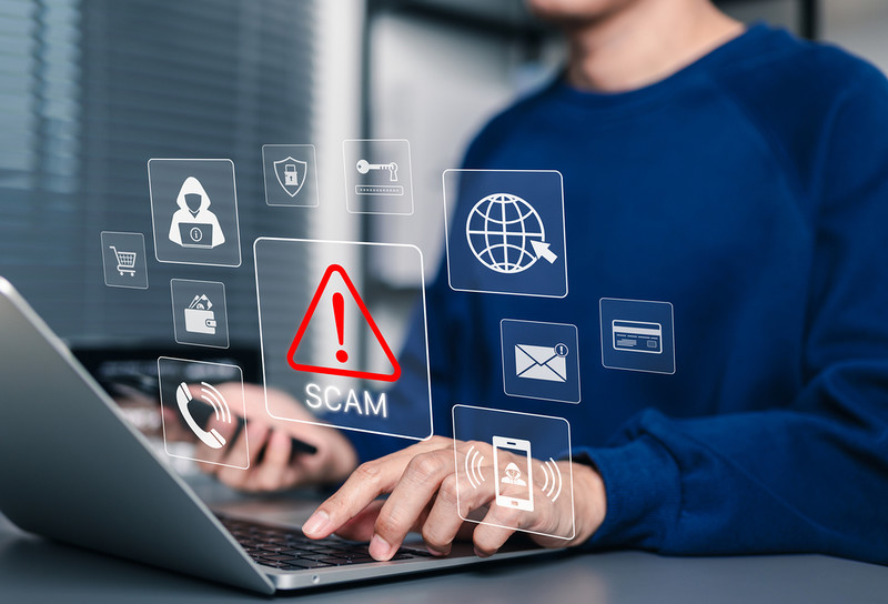 Miliony Brytyjczyków ofiarami oszustw – zakupy online najczęstszą pułapką