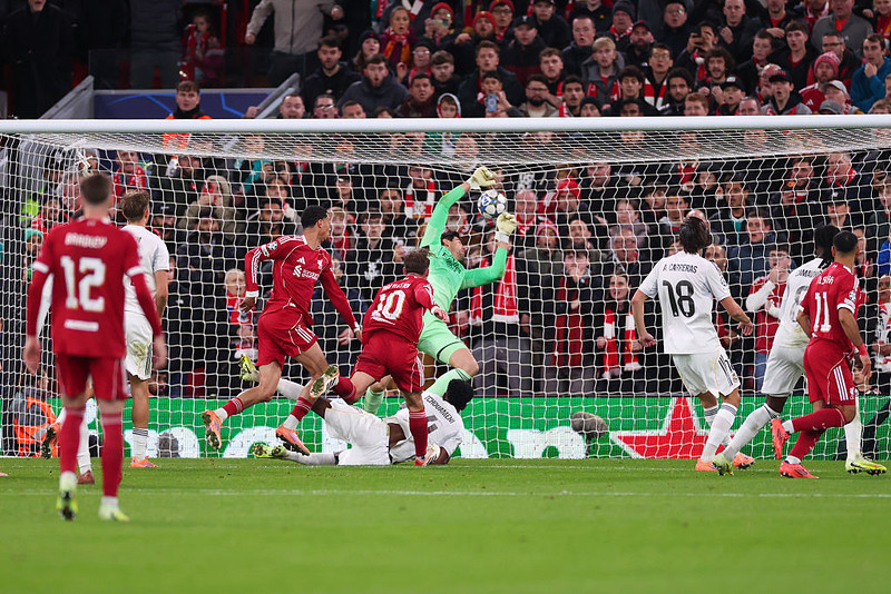 Piłkarska Liga Mistrzów: Liverpool wygrał z Realem, PSG nie zatrzymało Bayernu