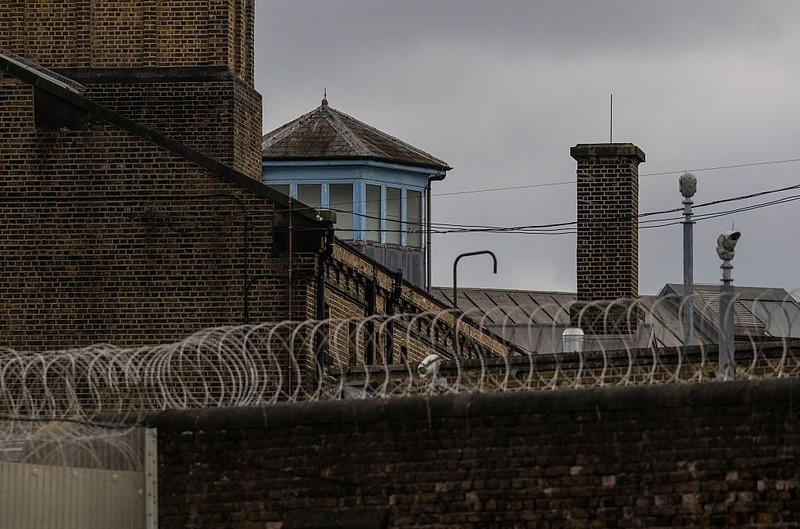 Starmer 'angry and frustrated' at 'intolerable' mistaken release of prisoners