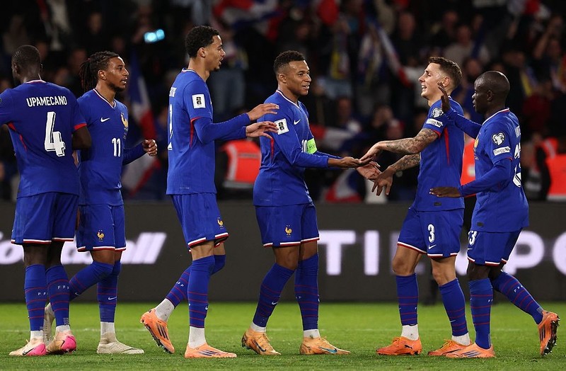 2026 World Cup Qualifiers: France advances, Ronaldo receives a red card