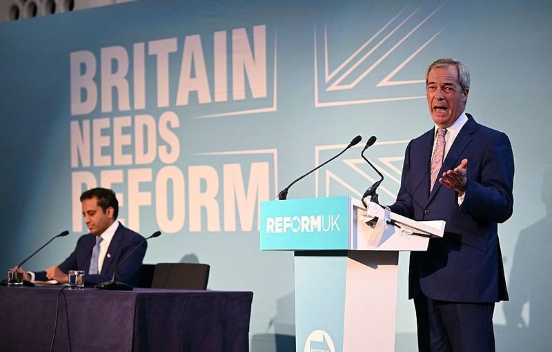 Starmer domaga się śledztwa w sprawie powiązań partii Reform UK z Rosją