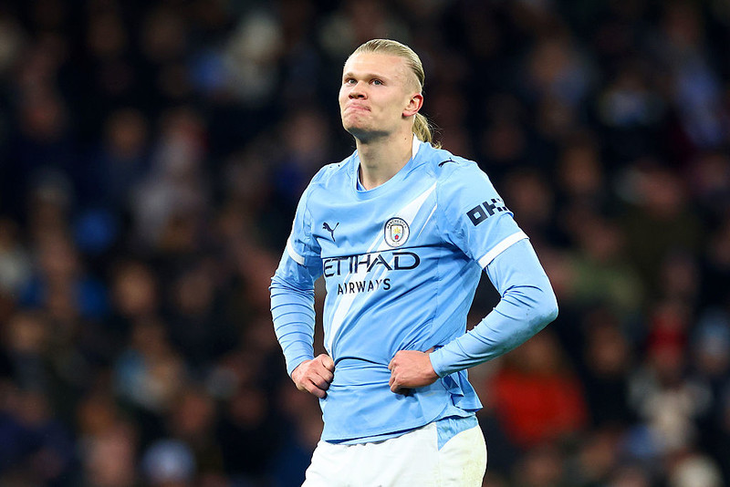 Erling Haaland walczy o swoje nazwisko z tajemniczym... Polakiem