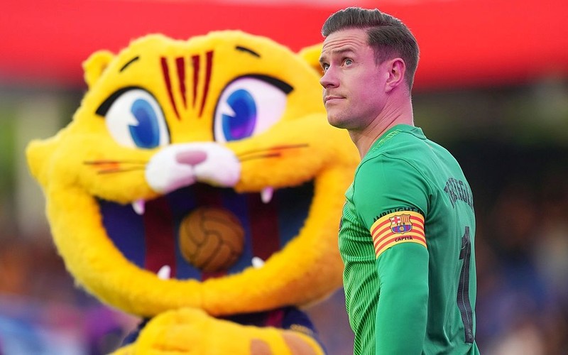Liga hiszpańska: Ter Stegen po czterech miesiącach wrócił do treningów z drużyną