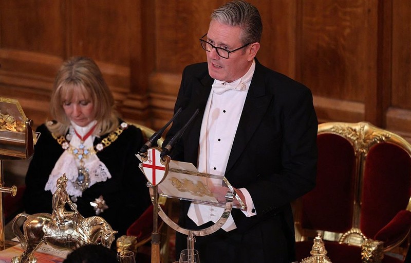 Starmer: "Chiny są zagrożeniem, ale bliższa współpraca biznesowa z nimi jest w interesie narodowym"