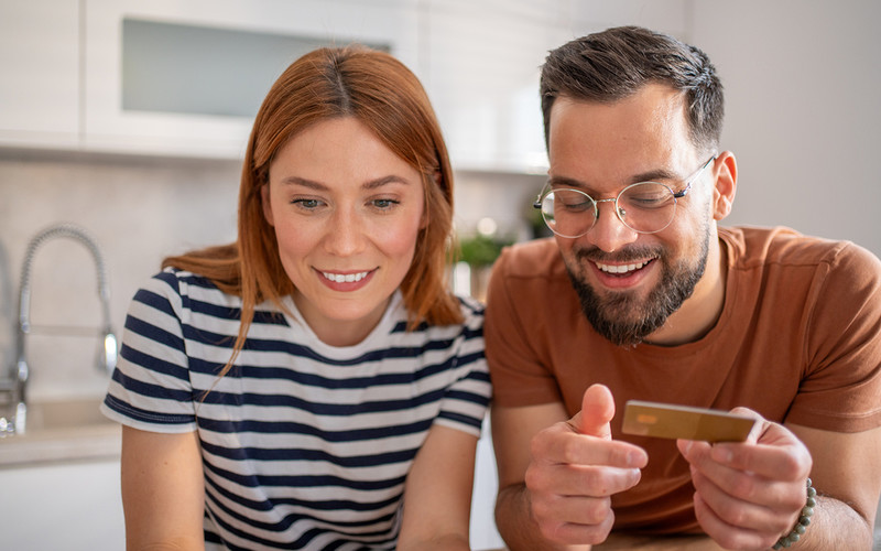 People admit to 'secret spending' without telling partners