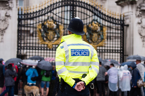 Brytyjska policja: Wzrasta liczba zgłoszeń dotyczących radykalizacji