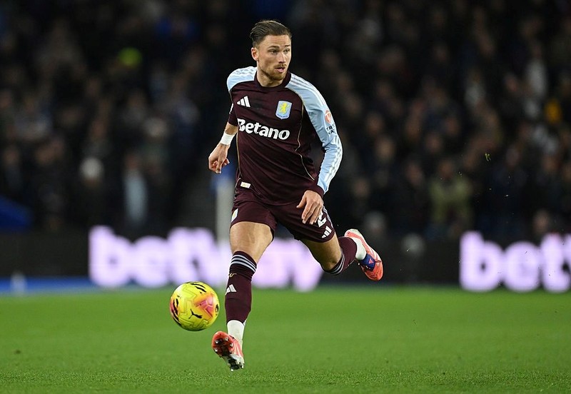 Piłkarski weekend w Europie: Drużyna Casha sprawdzi lidera w Anglii