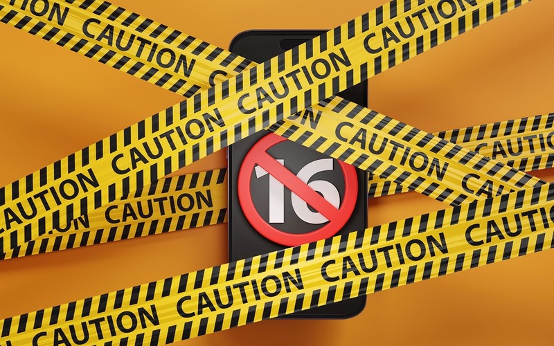 Australia: Social media platforms have begun closing accounts of users under 16.