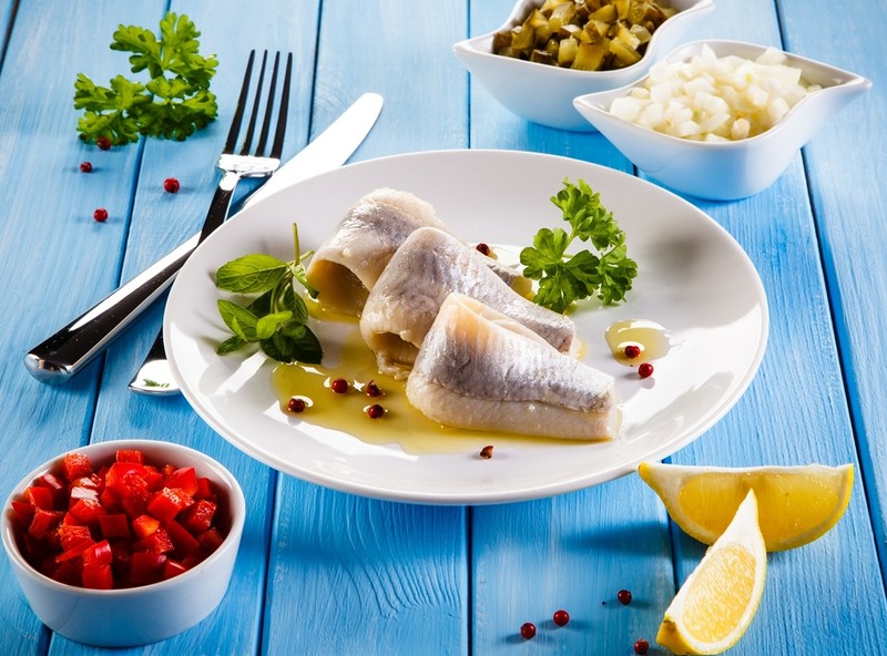 Polacy kochają śledzie, ale jak często je jedzą?