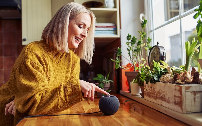 Oto najczęściej zadawane pytania asystentce Alexa w UK 