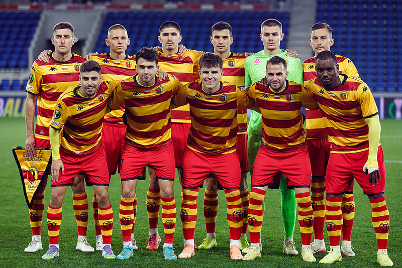 Piłkarska Liga Konferencji: Dzisiaj przedostatnie występy polskiej czwórki w fazie zasadniczej