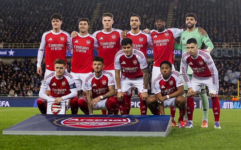 Piłkarski weekend w Europie: Potknięcia faworytów będą niespodziankami