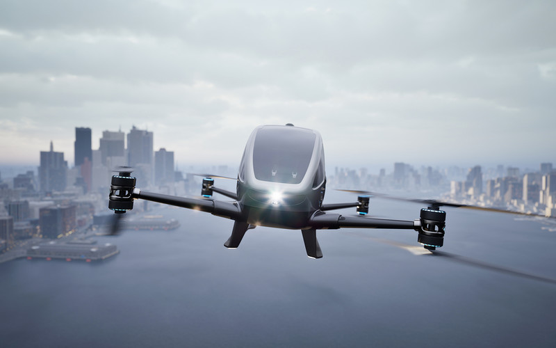 Londyn szykuje się na rewolucję. Latające taksówki mogą przewozić pasażerów już od 2028 r.