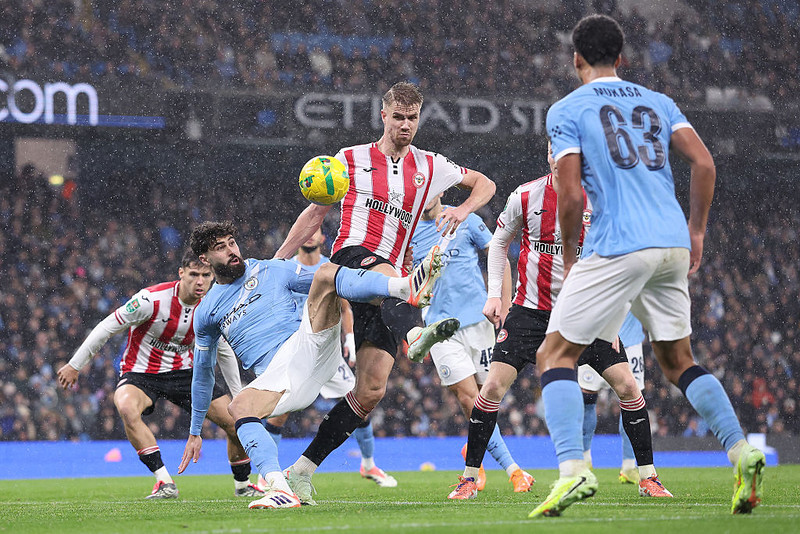 Puchar Ligi w Anglii: Newcastle United i Manchester City w półfinale