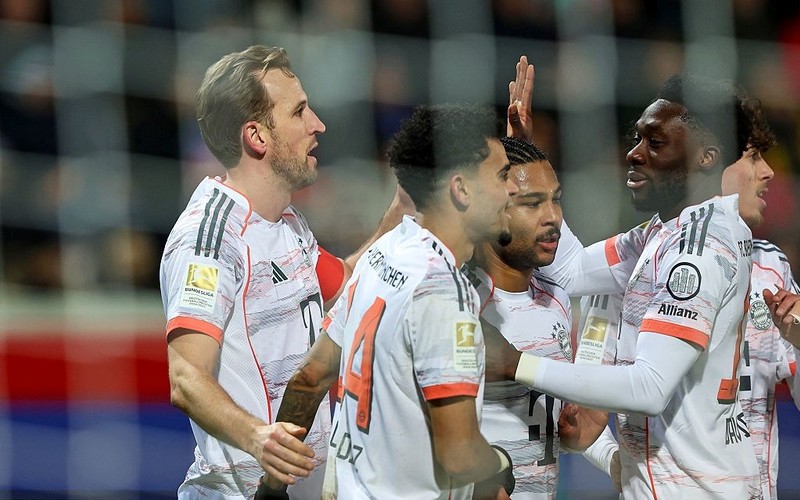 Bundesliga: Bayern still unbeaten