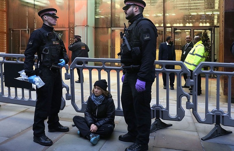 Londyn: Thunberg zatrzymana podczas akcji poparcia dla strajkujących członków Palestine Action