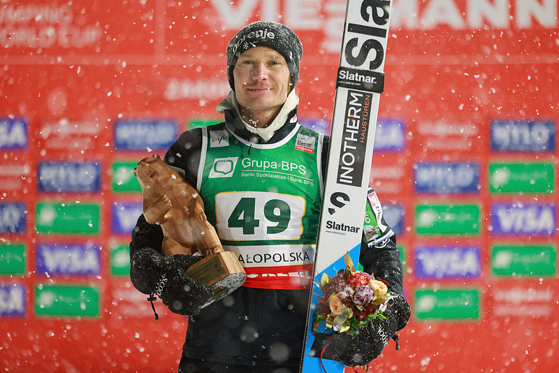 World Cup in ski jumping: Tomasiak eleventh in Zakopane, Lanisek wins