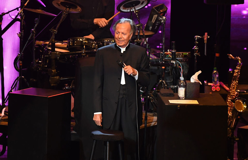 Hiszpania: Prokuratura bada zarzuty pod adresem Julio Iglesiasa dotyczące napaści seksualnej