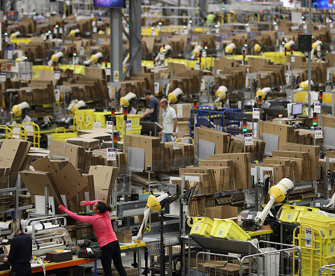 Amazon utworzy ponad 1 000 miejsc pracy w Anglii