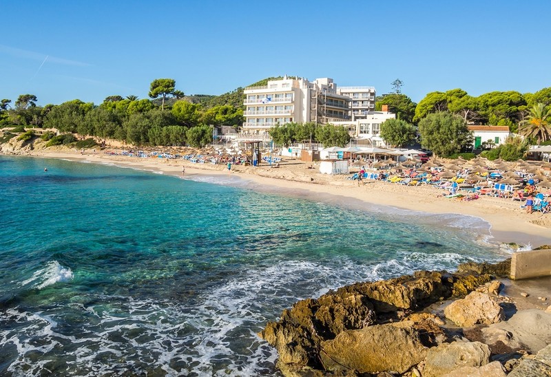 Hiszpania: Rekordowa liczba noclegów w hotelach w 2025 r. dzięki turystom z zagranicy