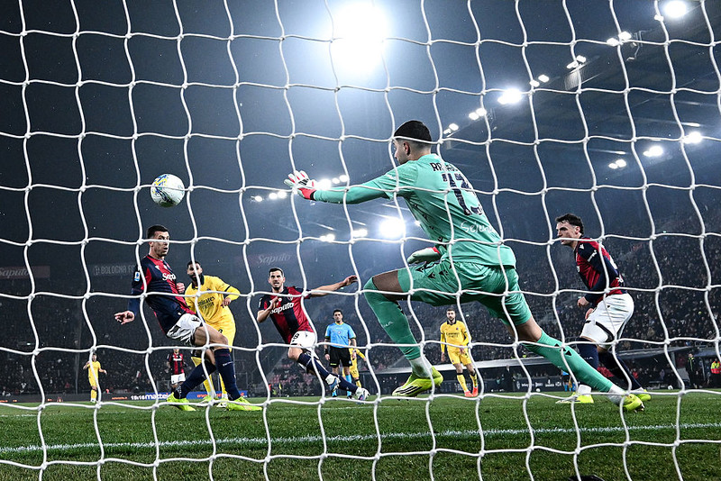 Bologna bez Skorupskiego przegrała z AC Milan