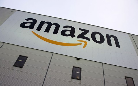 Amazon podnosi pensje i rozważa kolejne inwestycje w Polsce