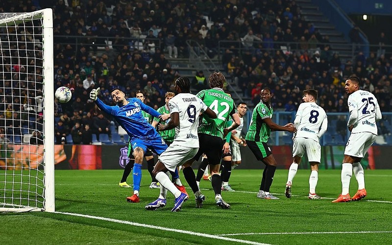 Liga włoska: Inter z Zielińskim rozgromił Sassuolo Walukiewicza