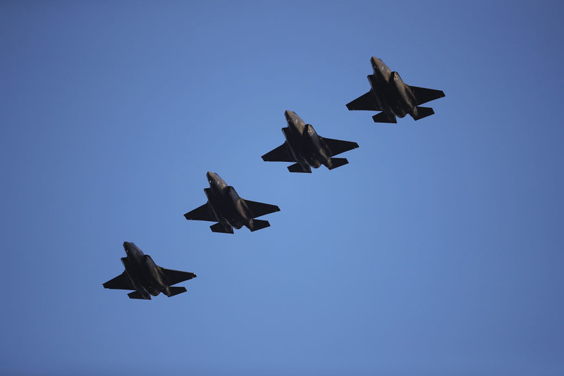 Wielka Brytania wysłała sześć myśliwców na Cypr w obawie przed konfliktem USA-Iran