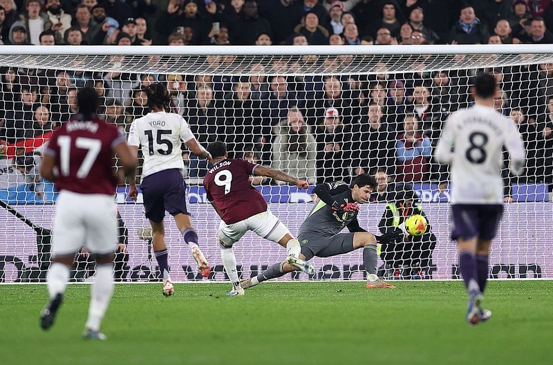 Liga angielska: Przerwana seria Manchesteru United, pierwszy remis pod wodzą trenera Carricka