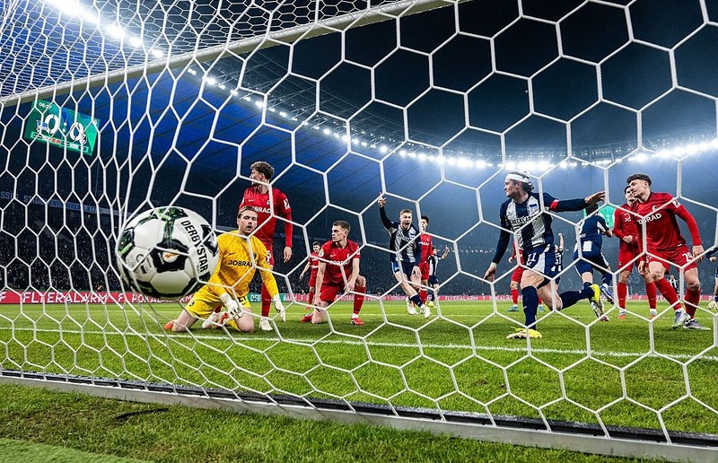 Der DFB-Pokal: Hertha eliminated in the quarter-finals