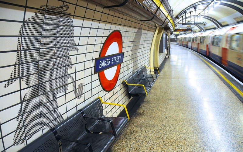 Baker Street – London’s oldest and largest Underground station with 10 platforms