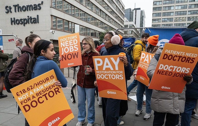 UK: Pierwsza fala reform praw pracowniczych wchodzi w życie, wzmacniając związki zawodowe