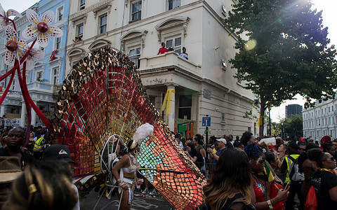 Notting Hill Carnival: Festiwal muzyki i tańca czy chuliganerii?