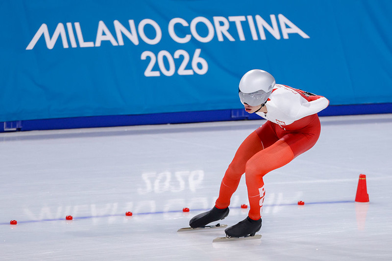 Igrzyska 2026: Ostatni start biathlonistek i Semirunnija, Klaebo po szóste złoto