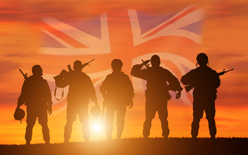 UK: Pracownicy jakich zawodów mogą uniknąć poboru w razie wybuchu III wojny światowej?