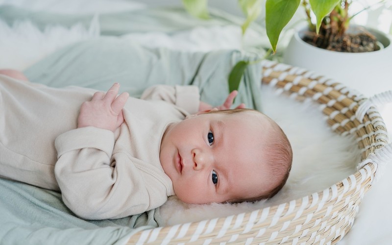 Rodzice mogą już zgłaszać urodzenie dziecka w aplikacji mObywatel