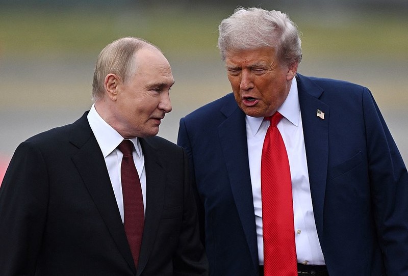 Trump rozmawiał z Putinem o wojnie z Iranem. USA i Teheran grożą eskalacją ataków