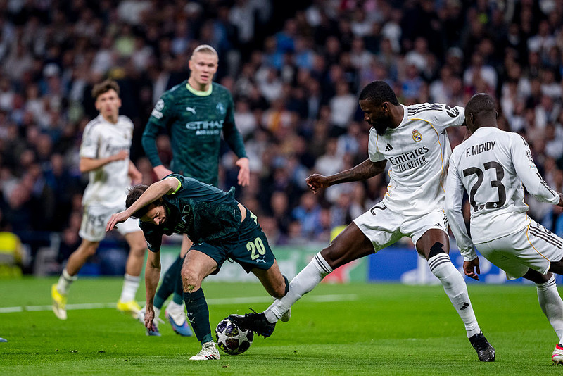 Piłkarska Liga Mistrzów: Trzybramkowe zaliczki Realu, PSG i Bodoe/Glimt w 1/8 finału