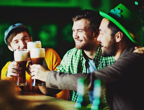 Irlandia ma problem z alkoholem, bo jest zbyt tani