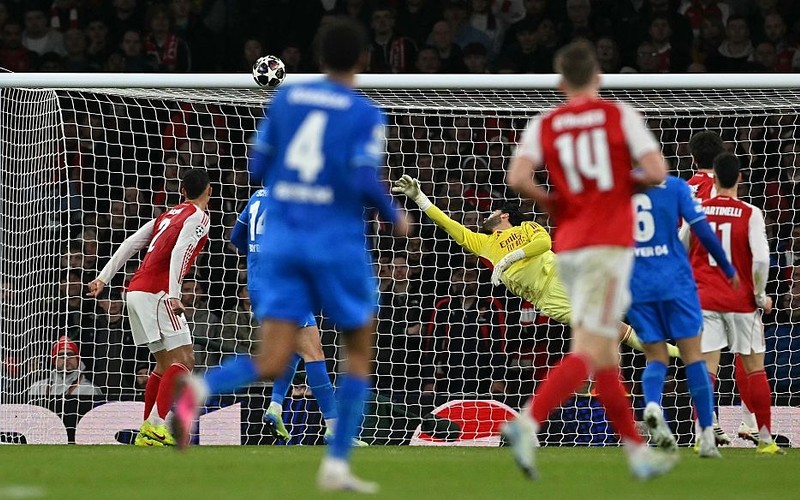 Piłkarska Liga Mistrzów: Awans PSG, Realu, Arsenalu i Sportingu do ćwierćfinału