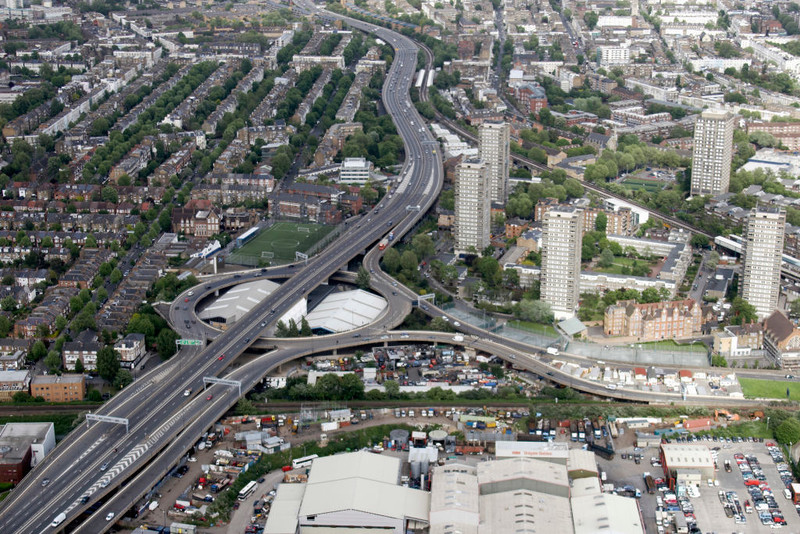 Dzisiaj wieczorem A40 w Londynie zostanie zamknięta na miesiąc. Jakie będą konsekwencje dla ruchu?