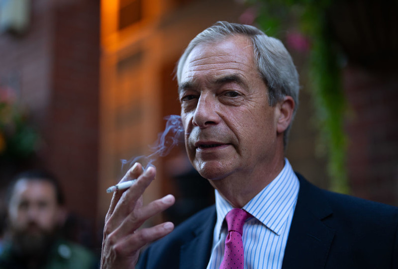 UK: Nigel Farage zapowiada zniesienie zakazu palenia dla młodszego pokolenia
