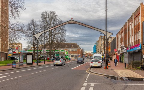Londyńskie dzielnice owiane złą sławą. Lepiej ich unikać