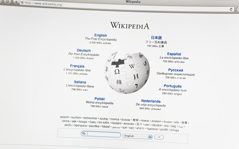 Wikipedia zabrania pisania artykułów przez AI